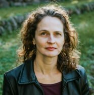 CHAGALL’S “THE POET WITH THE BIRDS” by Jessica Cuello